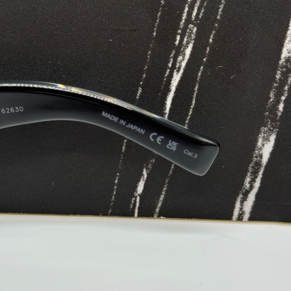 NEW SL617 001 SAINT LAURENT SQUARE SL 617 001 BLACK UNISEX SUNGLASSES - Picture 10 of 11